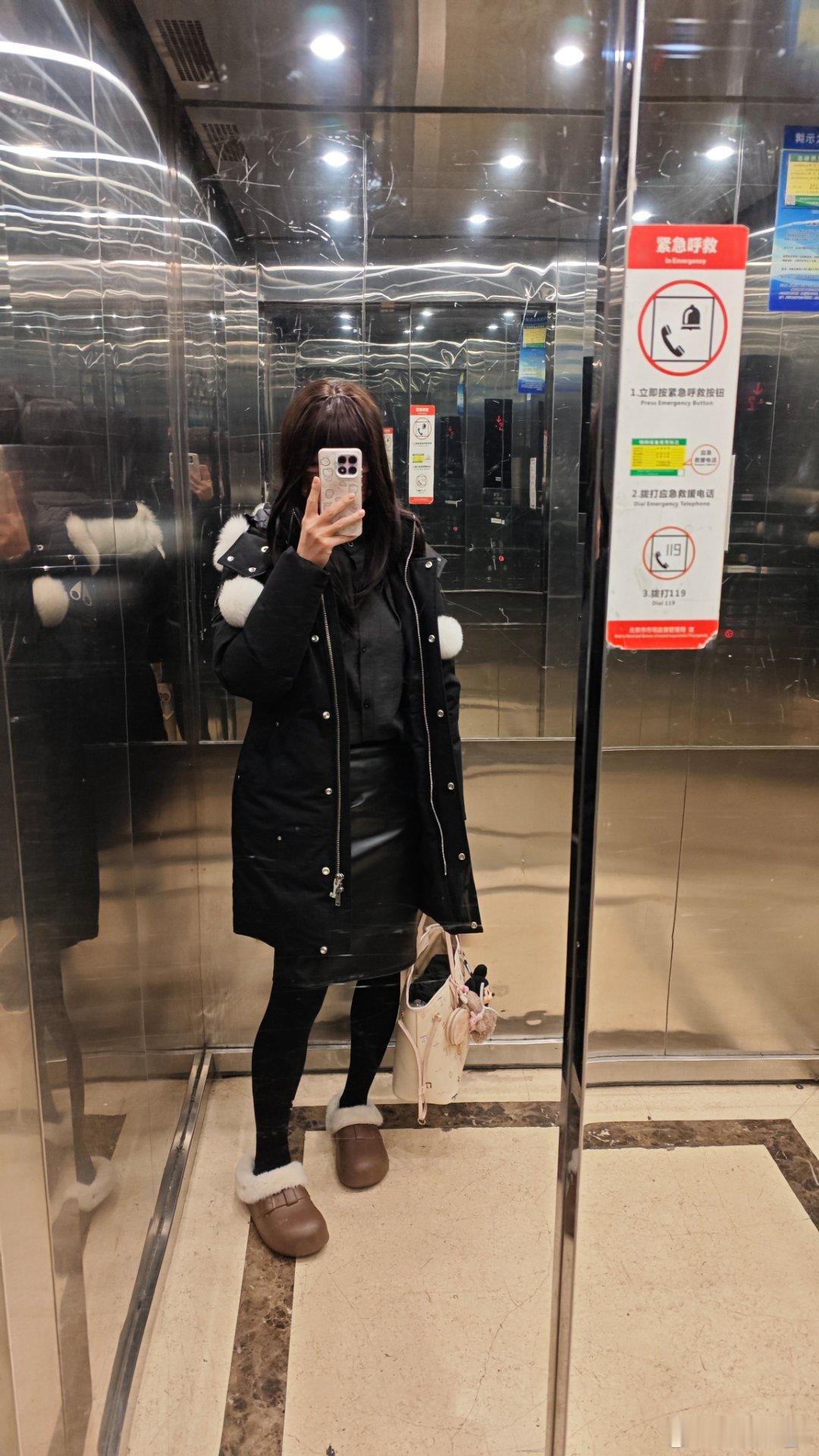 元旦只能1号歇一天，去了趟I JOY，现在的COSER装备真的太强了，叹为观止。