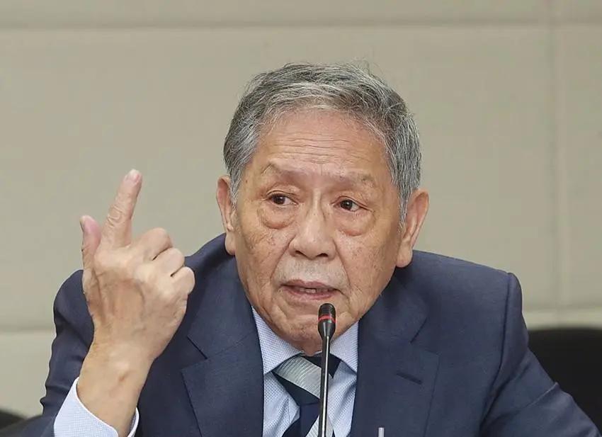 台湾退役中将帅化民说：“我在军中服役一辈子，对台军太了解。他们的战斗意志很薄弱，