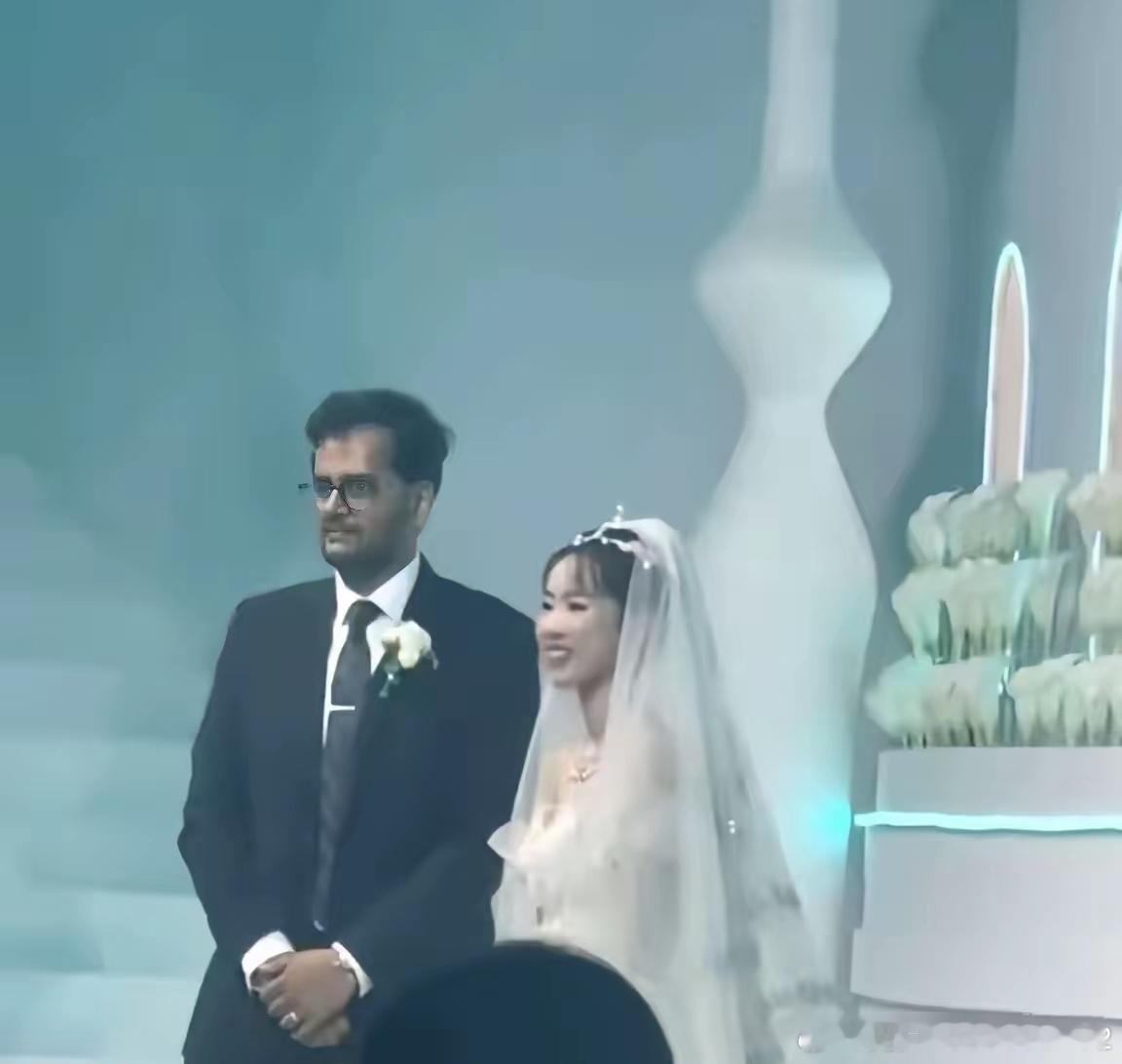 最近看到了中国父母赞助百万婚礼印度女婿躺平的事儿前有安徽亳州农村小伙娶印度姑娘婚