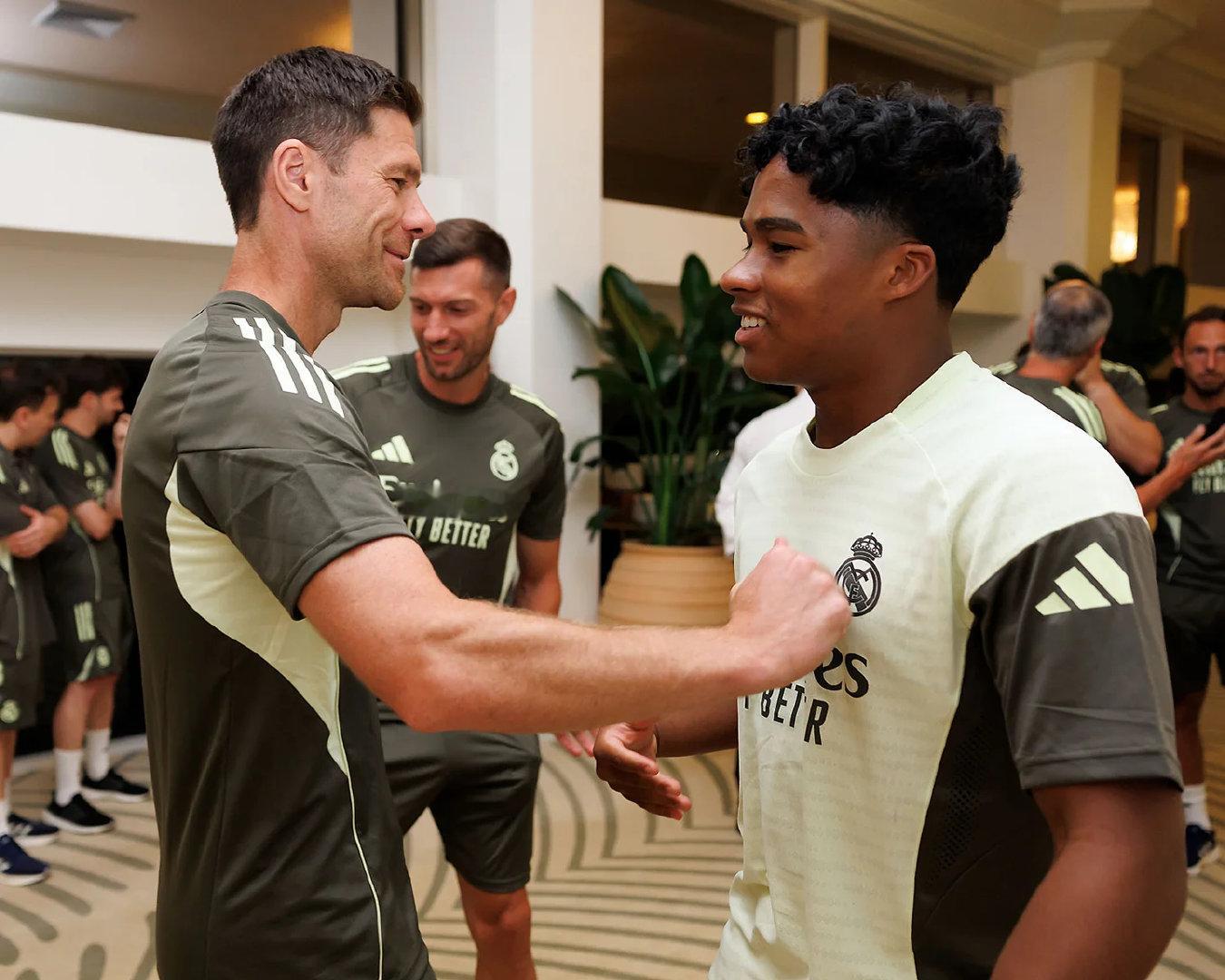 恩德里克抵达迈阿密与球队会合。2025世俱杯halamadrid ​​​