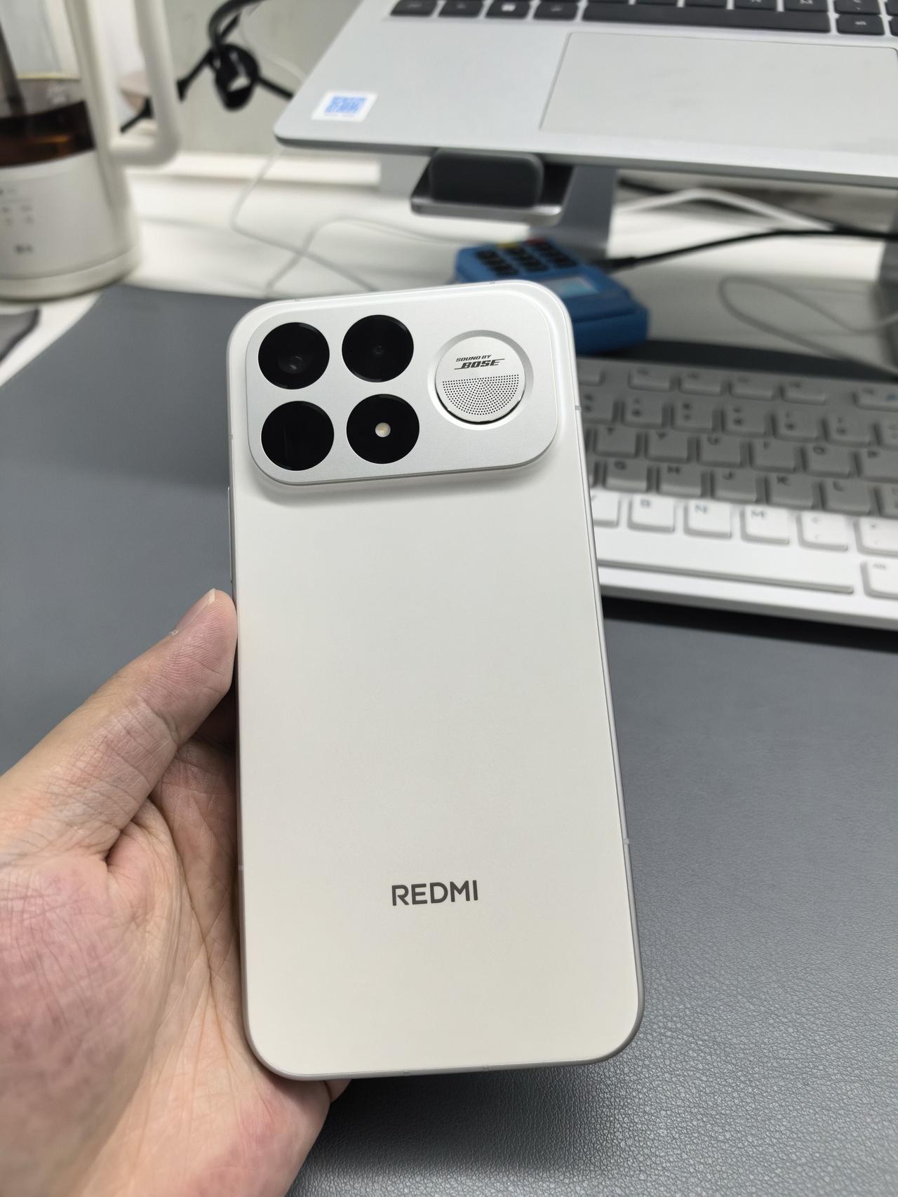 REDMI K100ProMax降价了，至高闪降200，活动就到10月18日。1