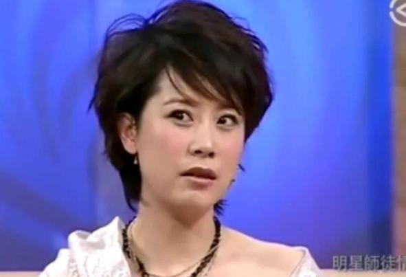 [微风]演员海清说：“当年，我以第一名的成绩考入北电，可看到班主任时，我却对他产