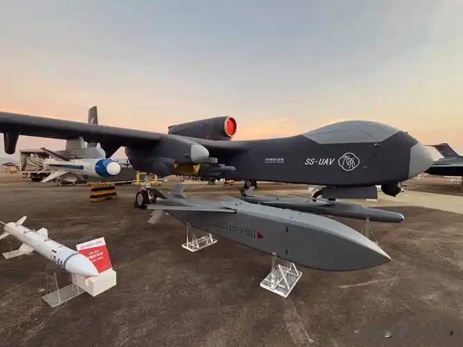 九天无人机实战显威，美军防空系统频频失灵
 
近日中国自主研发的九天无人机在南海