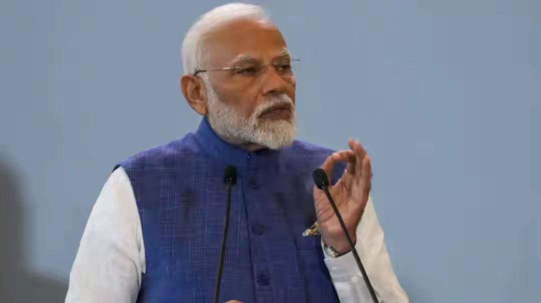 印度高官专机坠毁！莫迪哀悼难平怒，安全乱象藏不住
 
1月28日，印度马哈拉施特