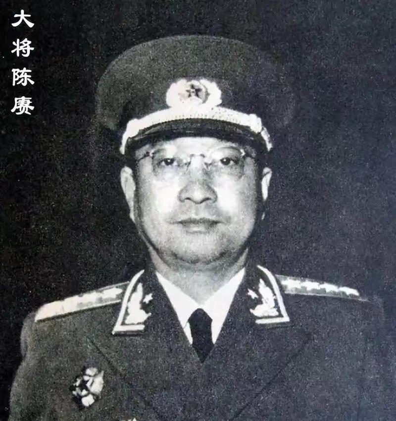 有人说1955年授衔最让人意难平的名字，就是陈赓。论战场指挥，他打出过无数经典战