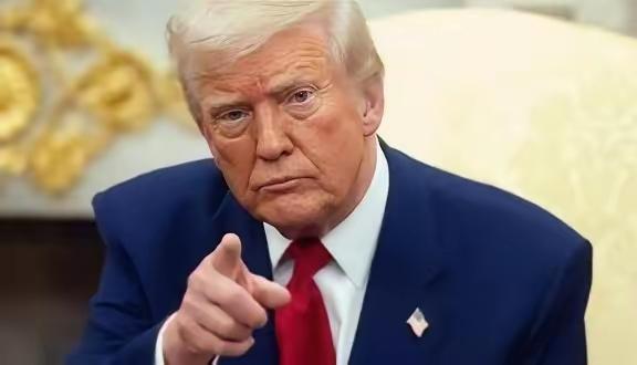 美国在赌，中国也在赌，美国赌中国不敢武力收复台湾，不敢打日本，而中国则在赌美国不