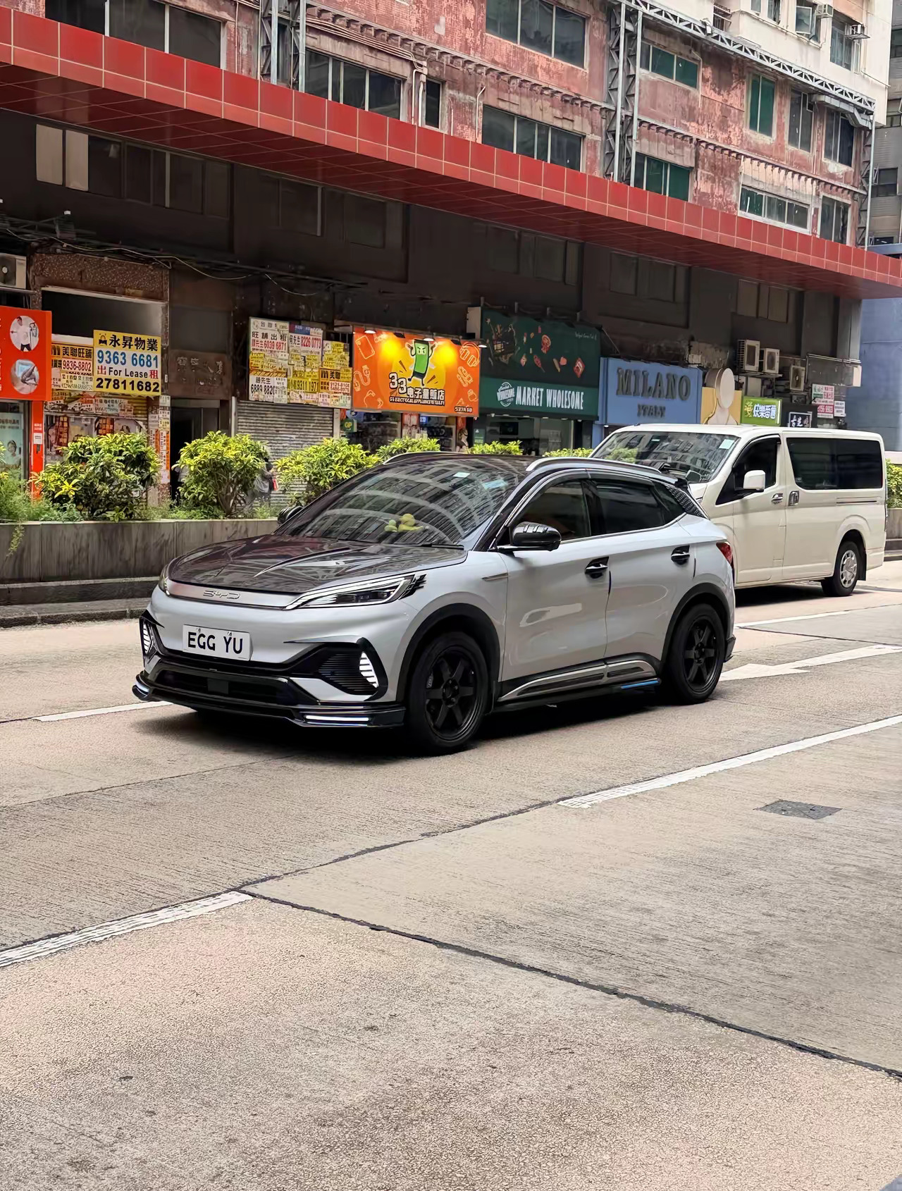 早～香港的比亚迪一个个改装的是真帅啊