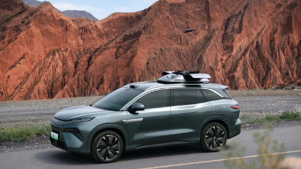 当频繁背刺降价成为日常 这家公司不缺技术，缺的是对用户的敬畏！

提车三个月，爱