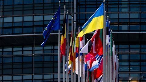 【欧洲空前团结：20国议会警告切勿达成奖励侵略者的和平协议】

20个欧洲国家议