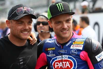 🏁 看WSBK法国站积分榜，我发现一个挺有意思的小细节：Alex Lowes和