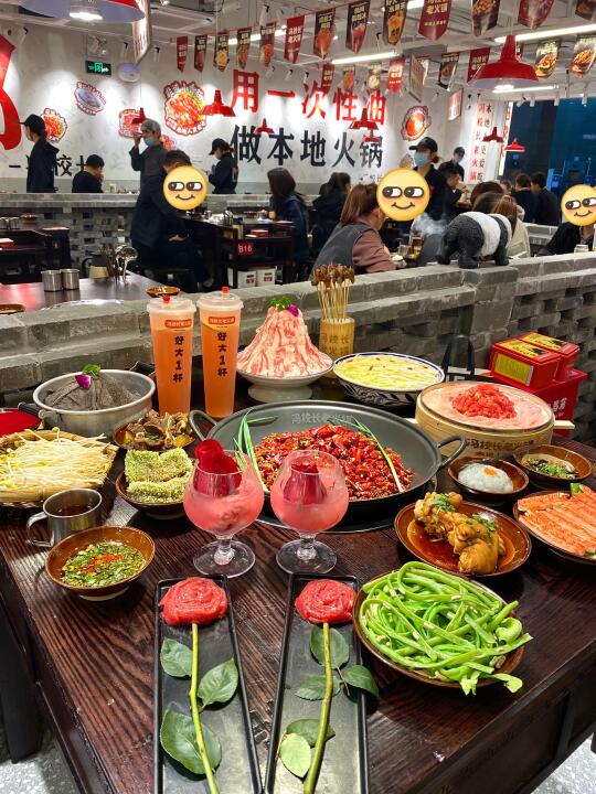 东莞太超前了！！居然有玫瑰花牛肉😍