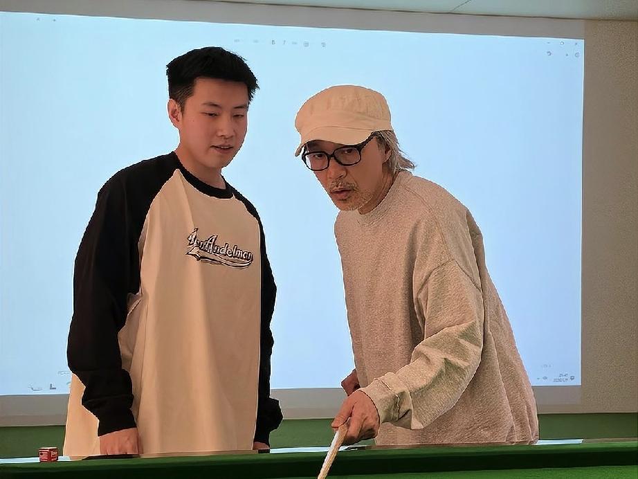 星爷直言赵心童能夺十七八个世界冠军！玩笑背后藏双向惺惺相惜
 
7月22日《功夫