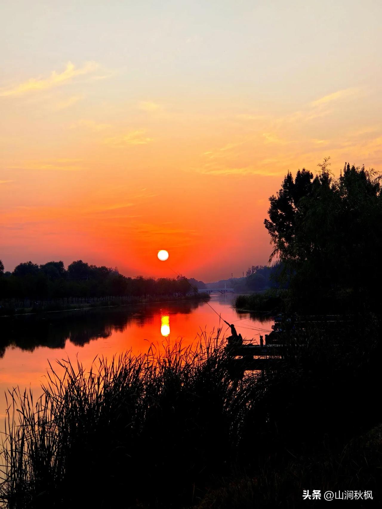 马家湾湿地公园的夕阳。