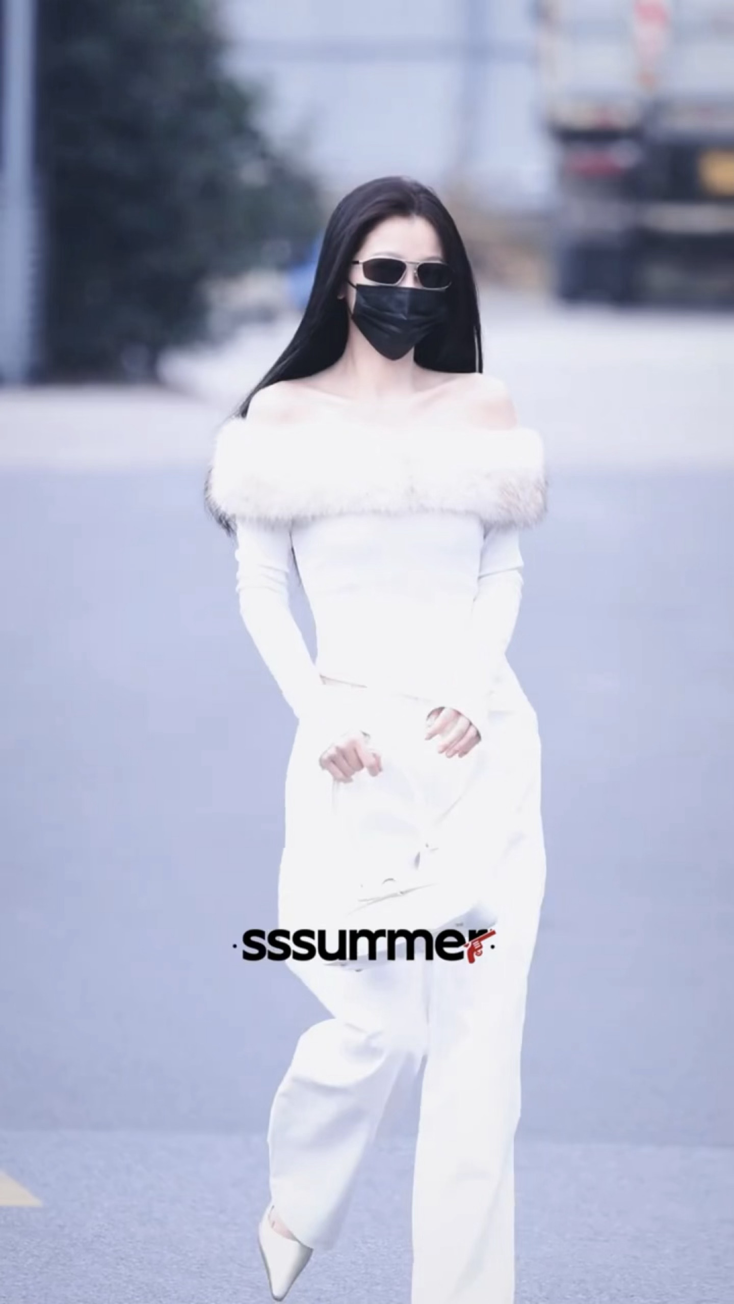 我勒个白衣女神虞书欣黑长直白衣造型虞书欣一字肩白衣造型