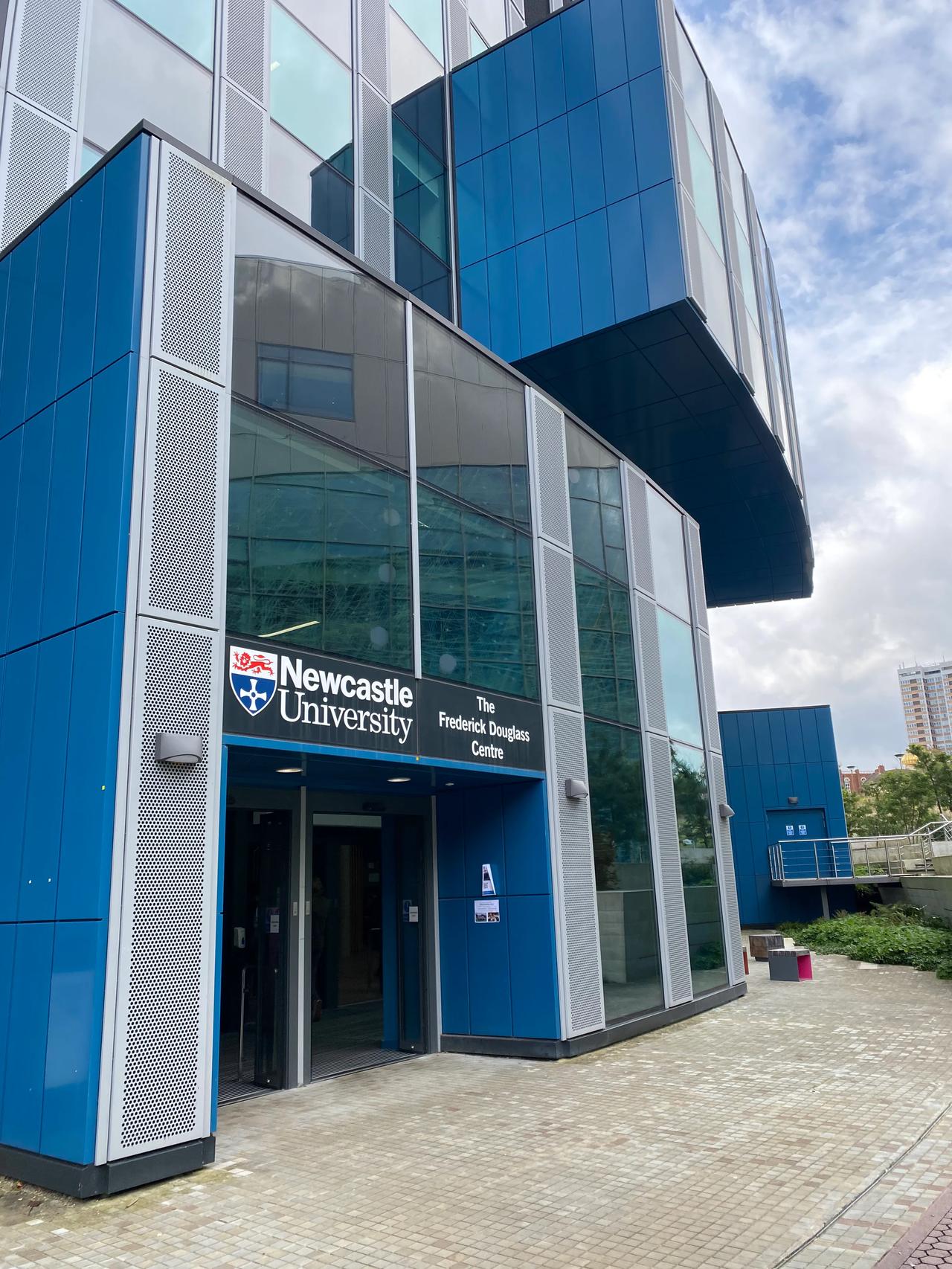 纽卡斯尔大学！#拍摄美丽的城市# #城市风景得一角#