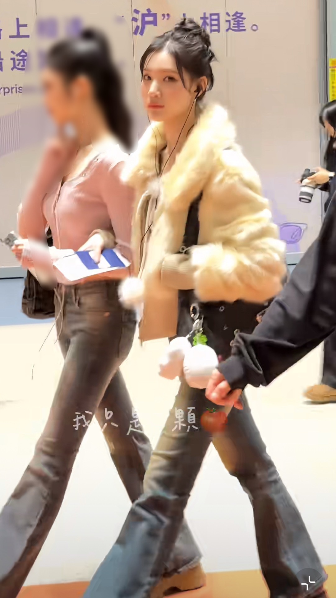 脸蛋和身材都太牛逼