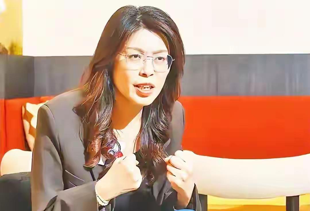 1月12日台政坛：郑丽文硬气，侯友宜“软招”遭吐槽
 

 
1月12日的台湾政