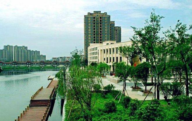 中国有个地方，风景秀丽，人杰地灵，古代盛产进士，当代盛产院士

中国东南沿海有座