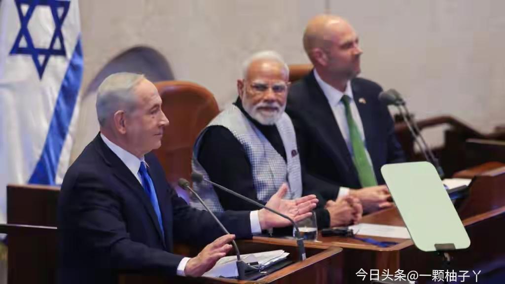 莫迪前脚刚高调访问以色列，大谈特殊战略伙伴关系，后脚就因为国内能源告急，亲自致电