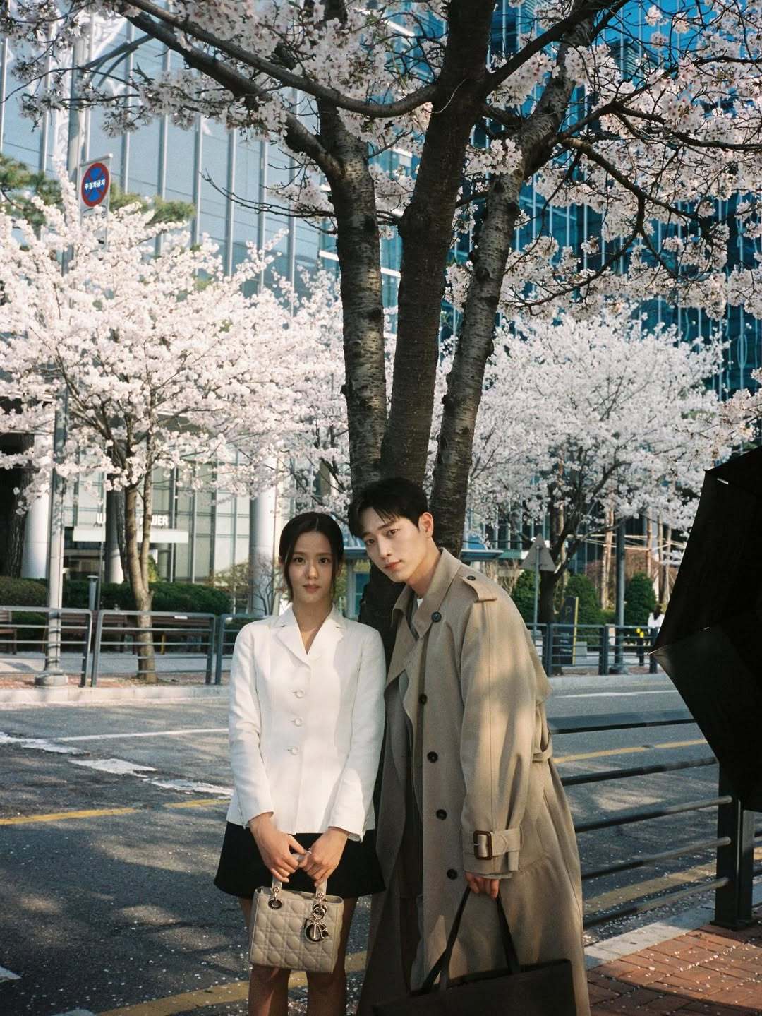 260309 Jisoo更新 IG💕📸“偷看美莱的月刊男友”和每一位搭戏的“