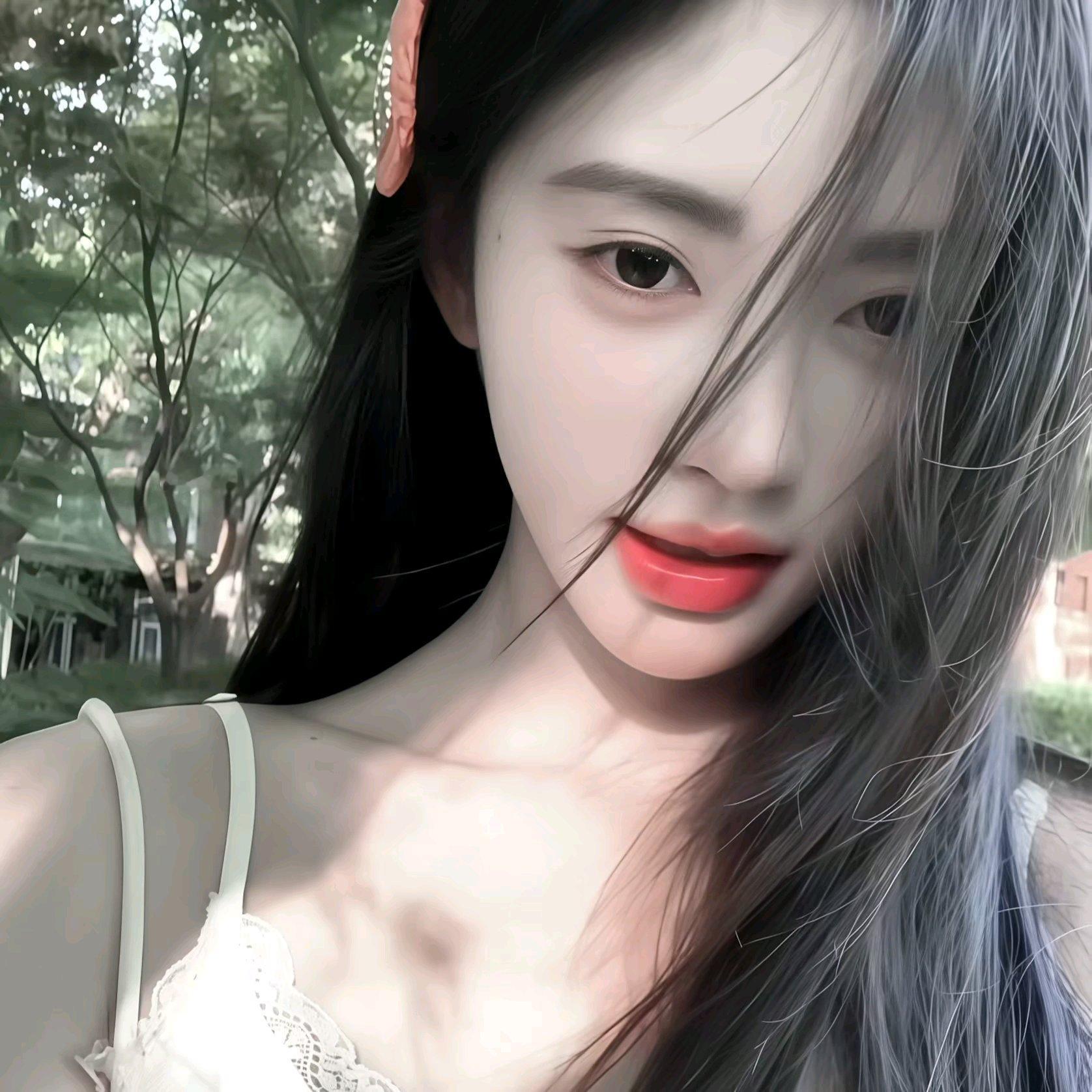 淡淡的萌萌的头像 ​​​