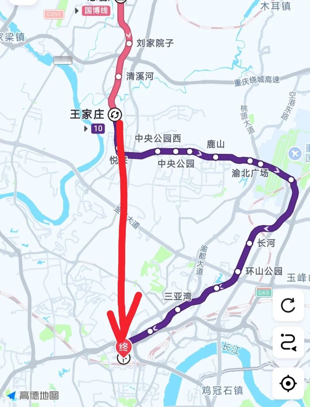 有网友向两江新区领导建议，从水土到北站距离确实远，出行太不方便了。希望能修这样一