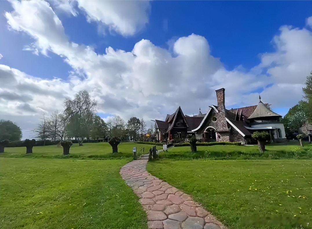 【财富晚茶】午盘透析(11.17)：北证涨幅0.57%：林业反弹光伏回调导语：作