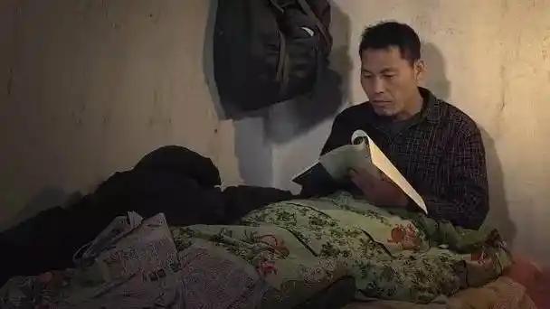 人生四大傻，看你占几样。

年轻时觉得自己重情义、讲面子，到了中年才发现，有些委