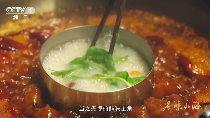 陆游因为馋豌豆尖写了首诗这就是四川省省菜吧 原来豌豆尖还有这么雅的名字叫豌巢，连