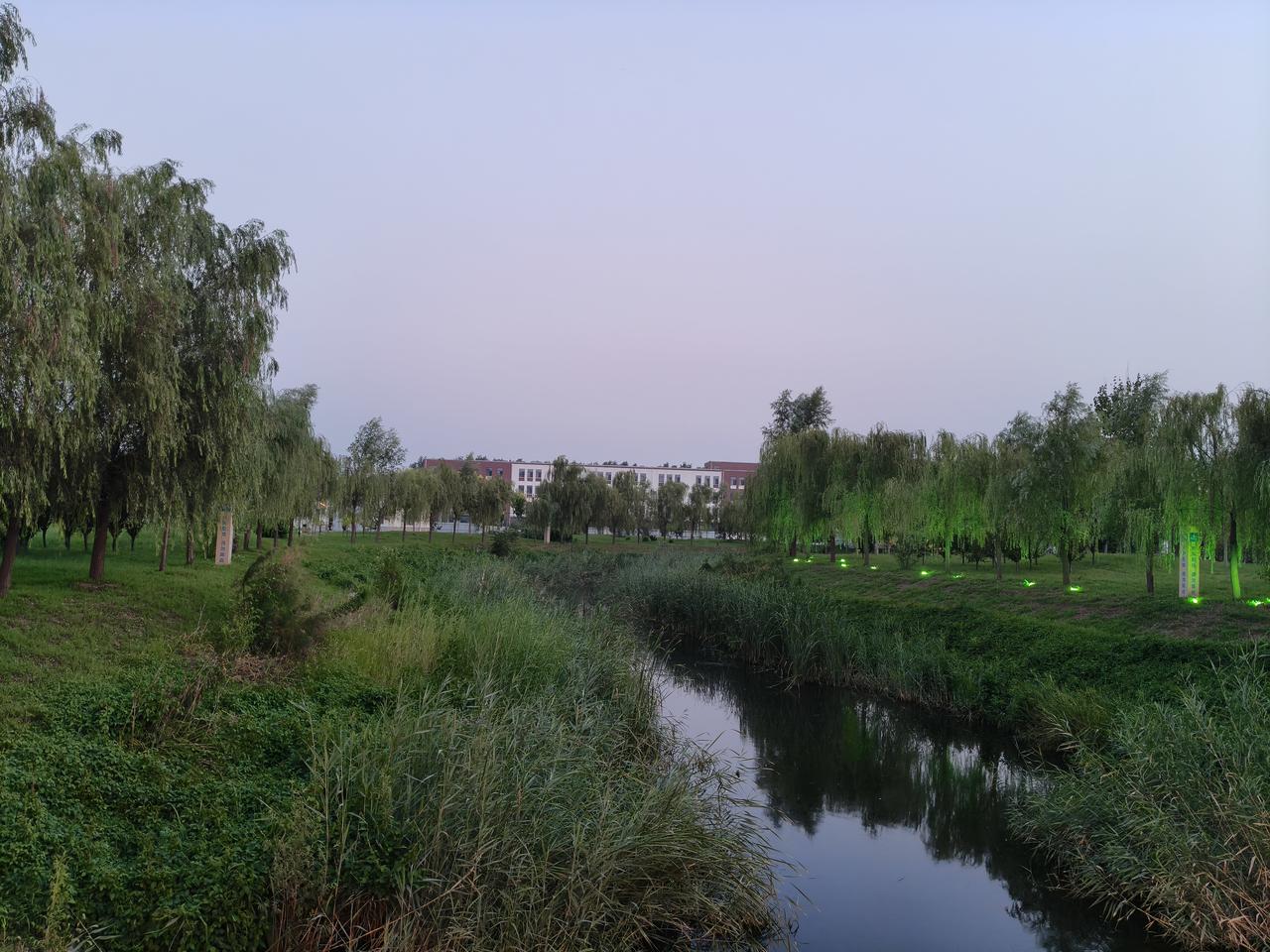 晒出你的城市最近的天气自从立秋以后，这天气是越来越凉爽了，虽然中午还是有点热，太