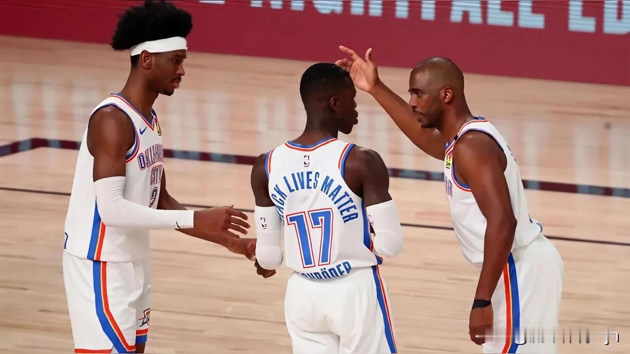 活该雷霆夺冠！有消息称雷霆已经邀请保罗加盟，目的就是帮助保罗圆冠军梦。

前些日