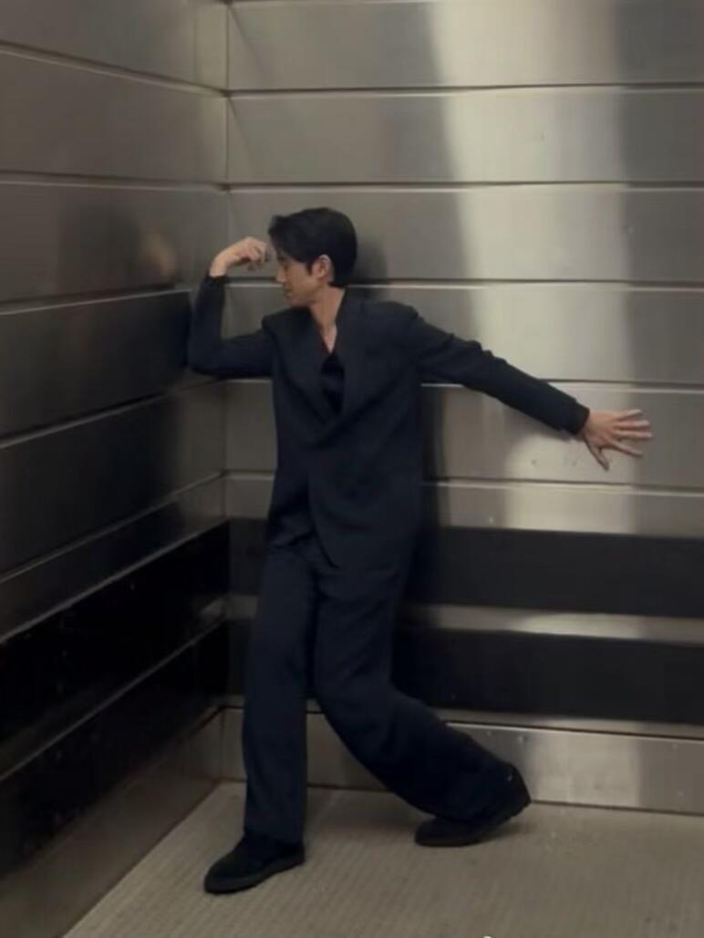 吴慷仁这也太抽象了