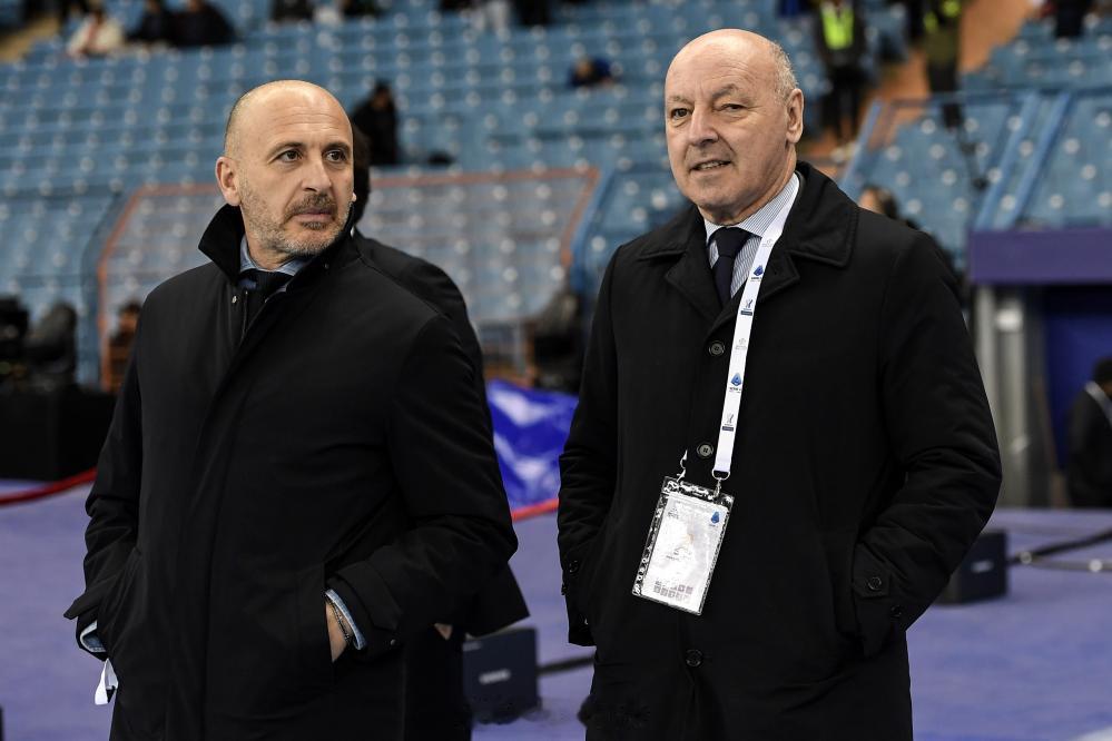 曾作为足球经纪人、与乔瓦尼·布兰基尼（Giovanni Branchini）共同