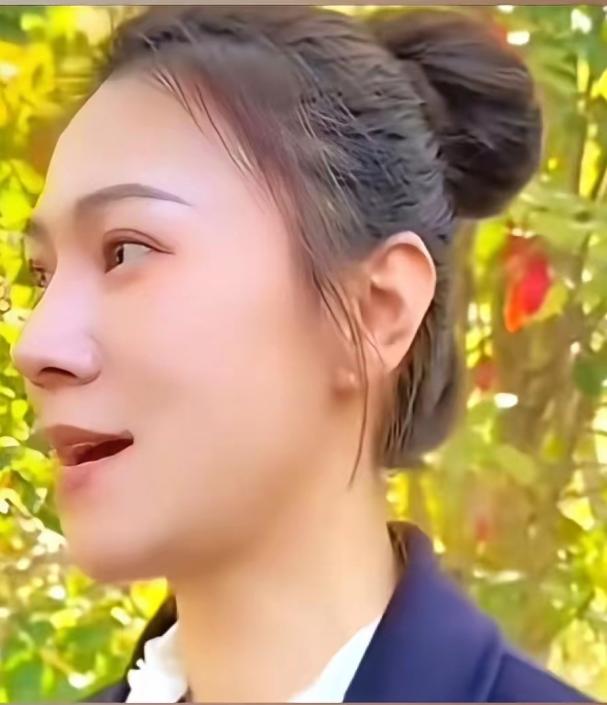 曾经轰动一时的流浪大师沈巍与女作家晓晓的组合，彻底画上句号。这段被外界吹成灵魂契