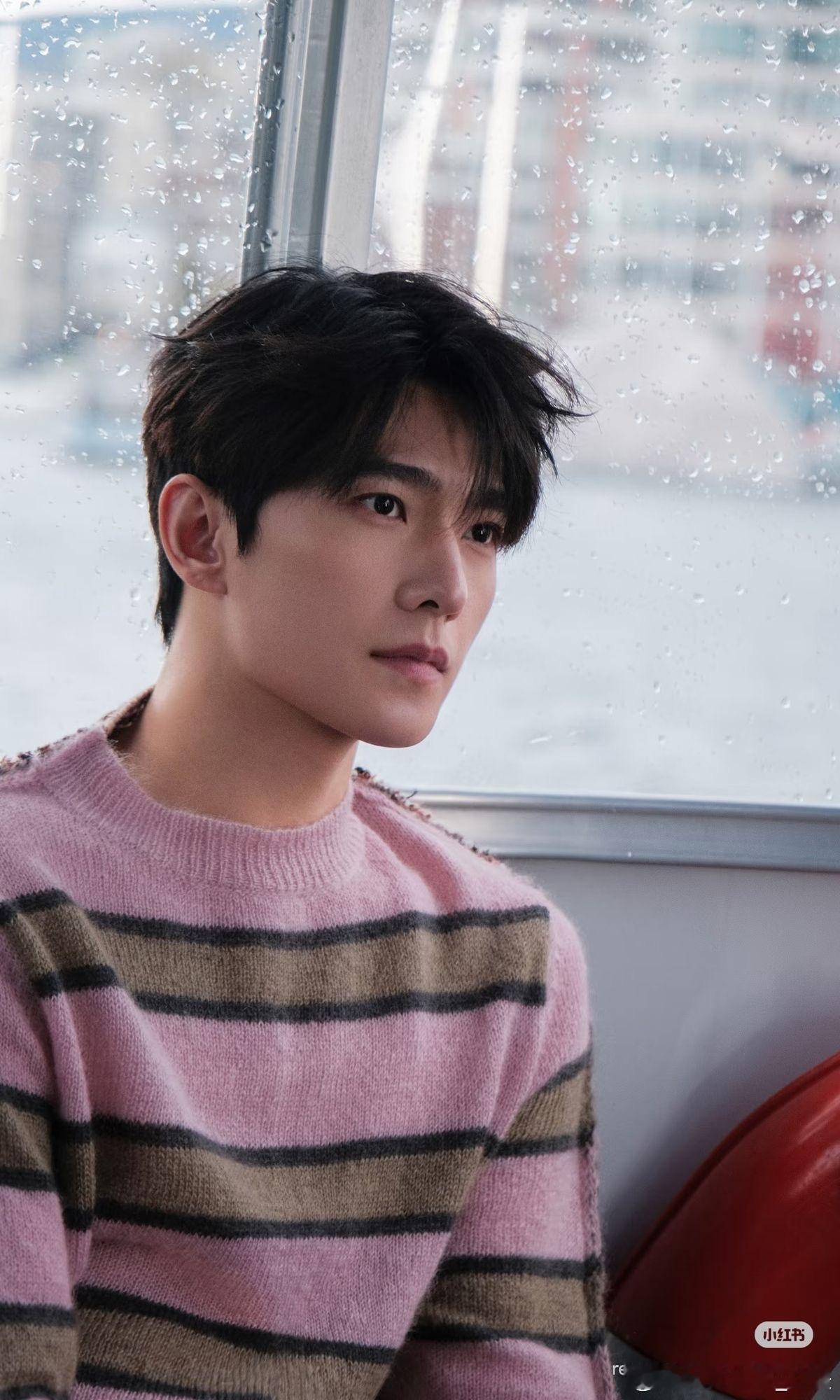 杨洋雨霖铃 yy 杨洋展昭“你曾指引着我奔去更好的方向，而我也会一直在你身后看你