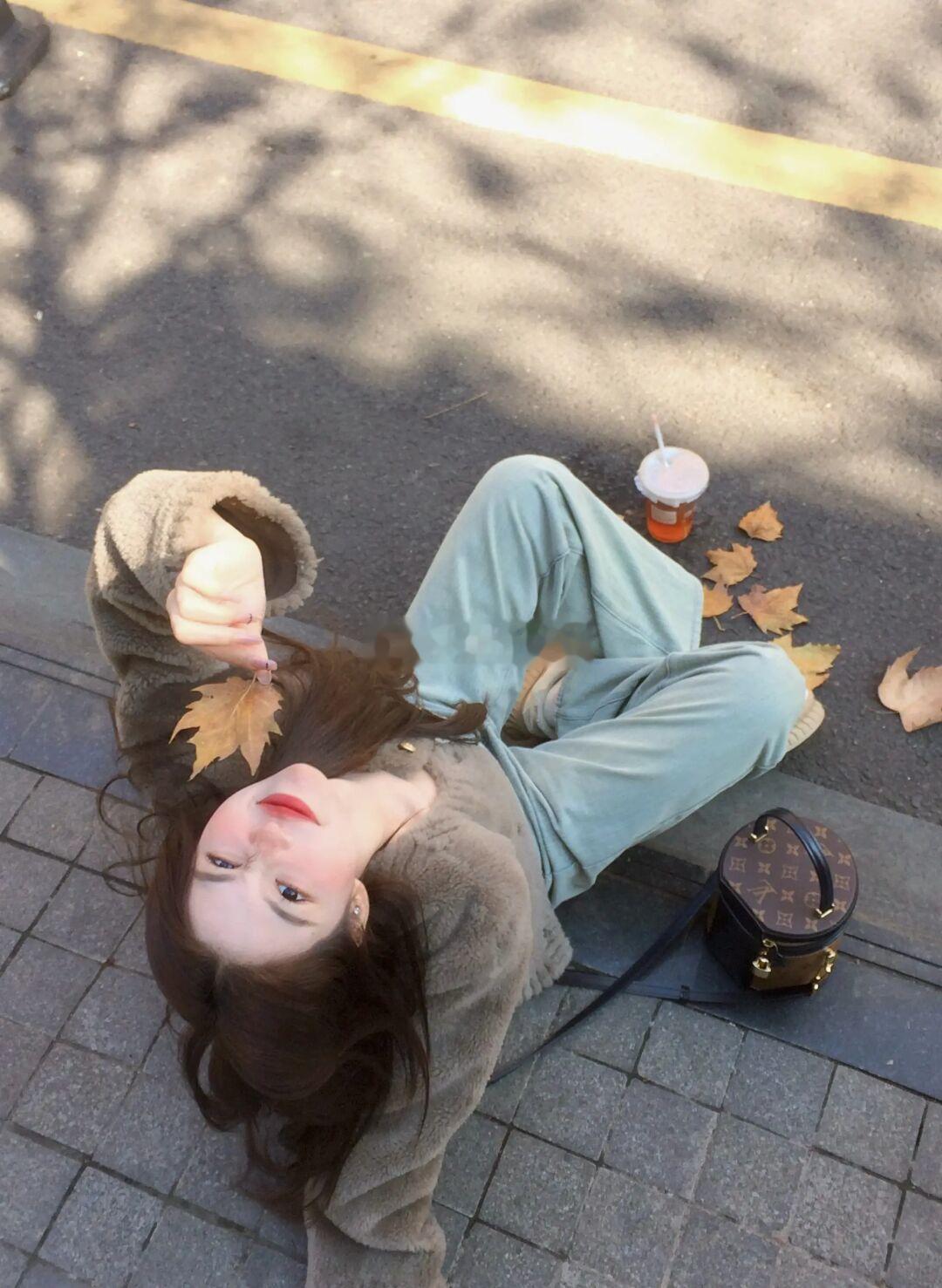 秋天日记🍁૮₍•̑ᴥ•̑₎ა