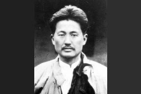 方志敏烈士牺牲以后，老母亲过着悲惨的生活，十四年后，新中国成立，老人家被接到北京