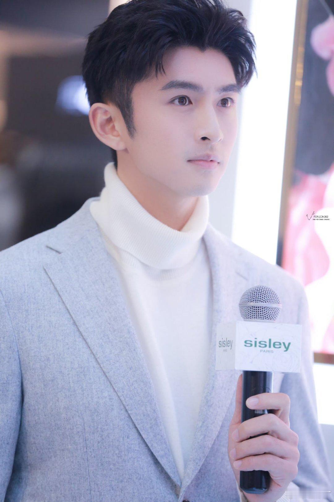 张云龙来战 zyl张云龙萧逸寒 𝐒𝐭𝐚𝐫𝐭𝐫𝐚𝐢𝐥 𝐝𝐞?
