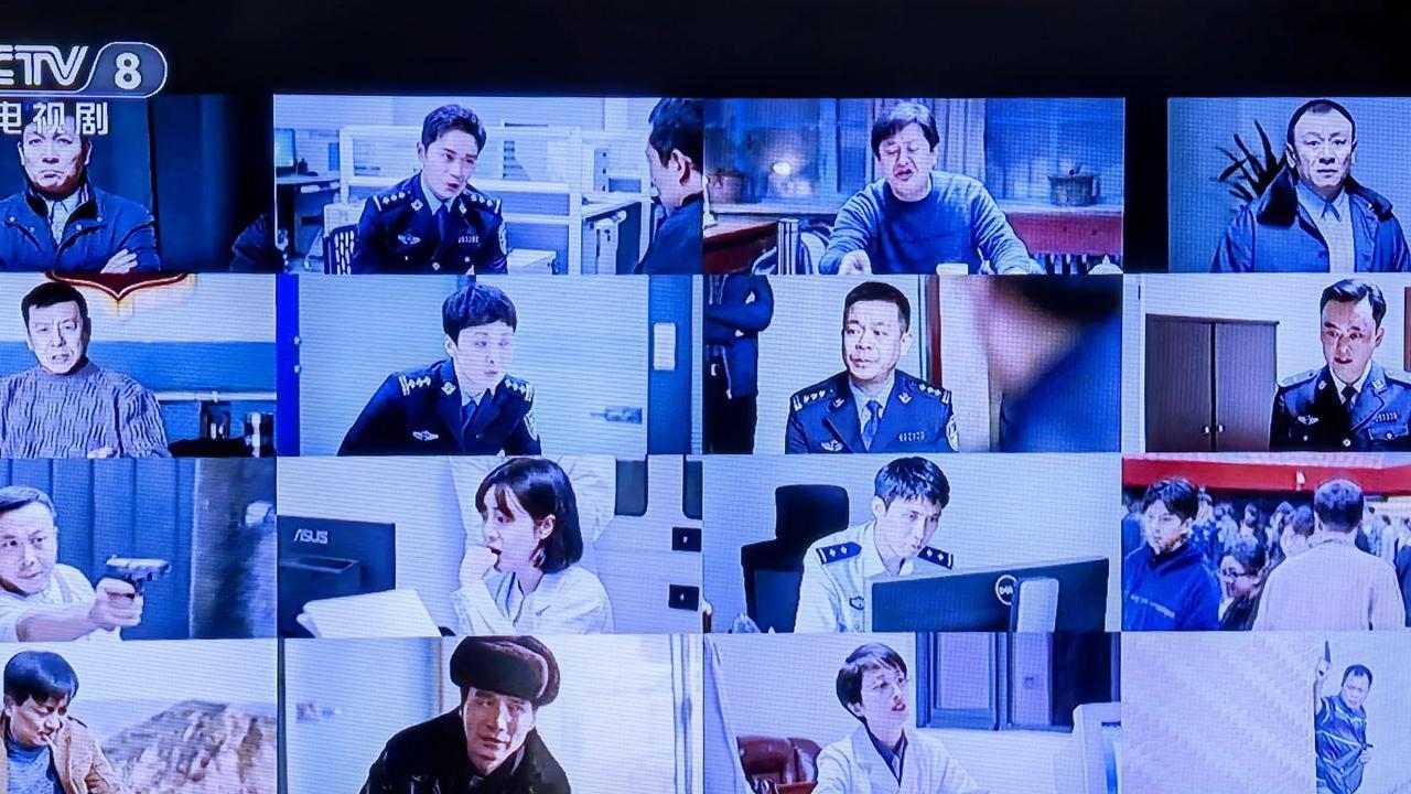 在第30集剧情中，武老师给秦川赠送《工作笔记》这场景，我就感觉到，这是剧目的重头