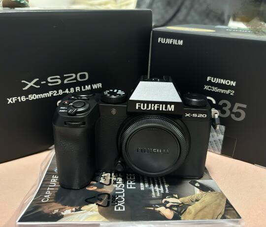 恭喜黄女士拥有了X-S20📷
