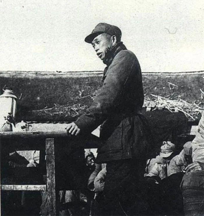 1946年秋，王必成率华野6纵在苏北涟水，首战国民党“御林军”整编74师。张灵甫