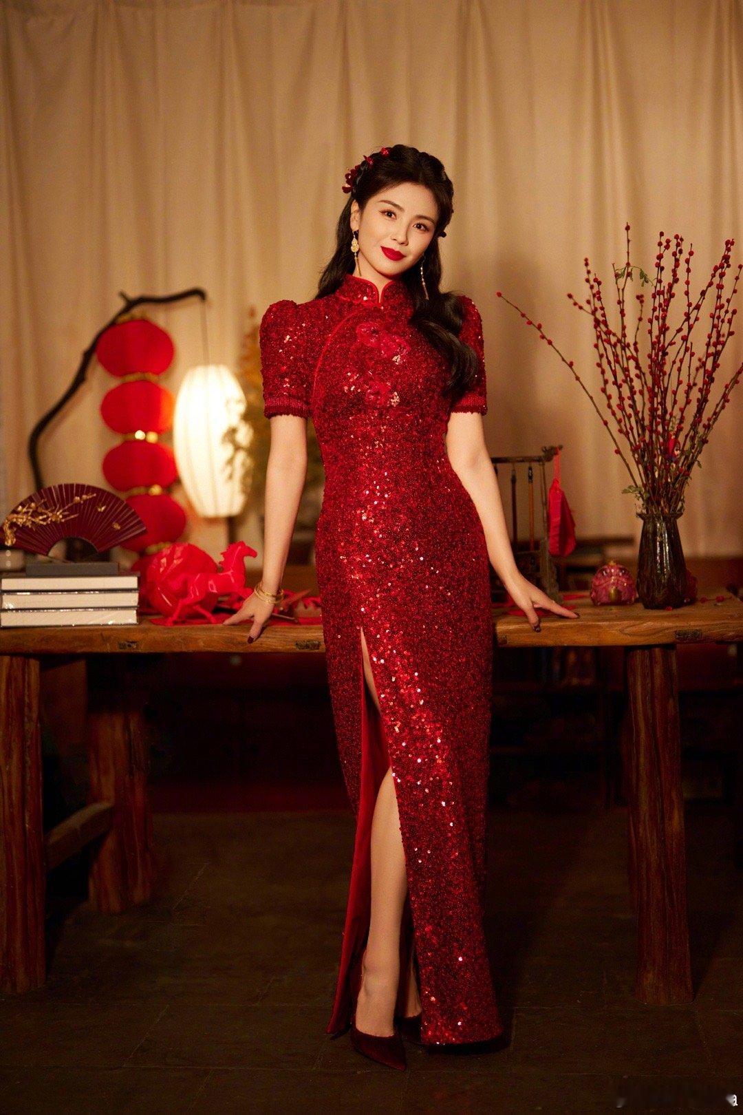 刘涛演我看春晚节目单感受虽然但是 涛姐也太美了吧好适合红色！！刘涛