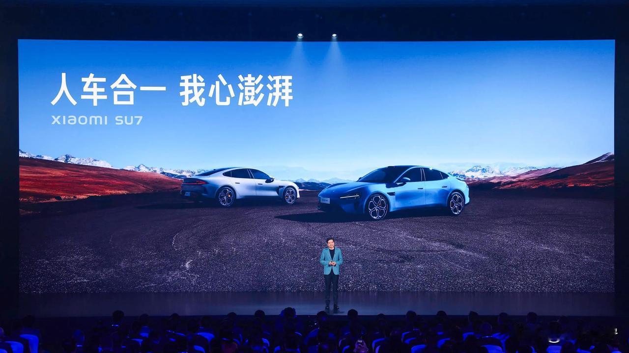 小米SU7正式发布！

人们期待已久的小米SU7终于发布，这辆号称“梦想之车”的