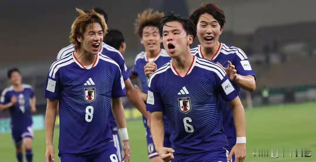 绝对的实力面前，中国足球健儿应该挺起腰杆，未来我们一定能干过日本队。