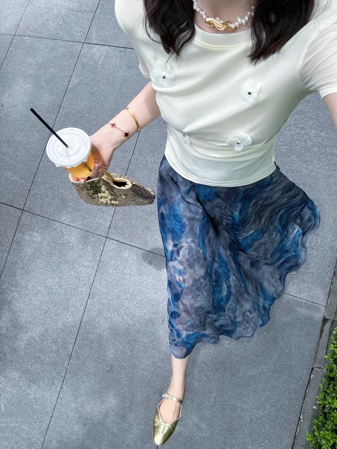 江浙沪人民40度怎么穿｜好哇塞的一条裙子啊！