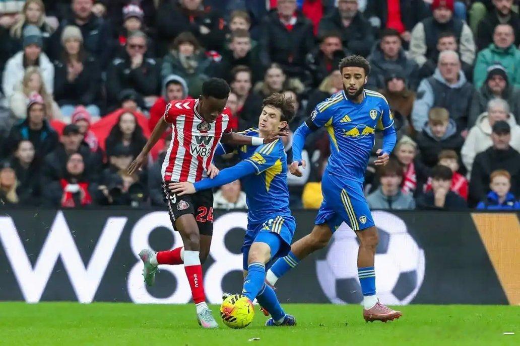 维拉 VS 诺丁汉阿斯顿维拉目前拿到12胜3平4负的成绩，依旧是排名英超联赛第三