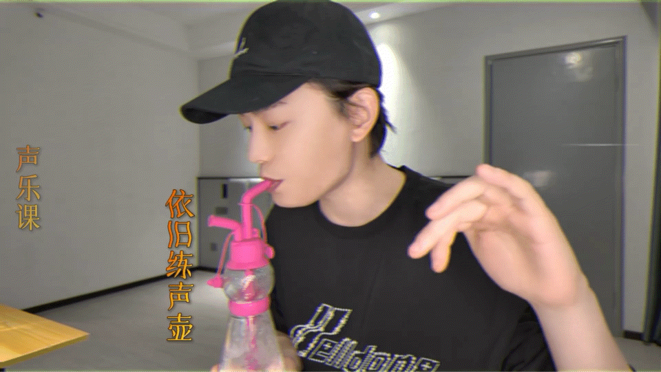 丁禹兮演唱会万人练声丁禹兮演唱会万人练声名场面谁还没被丁禹兮万人练声名场面震撼！