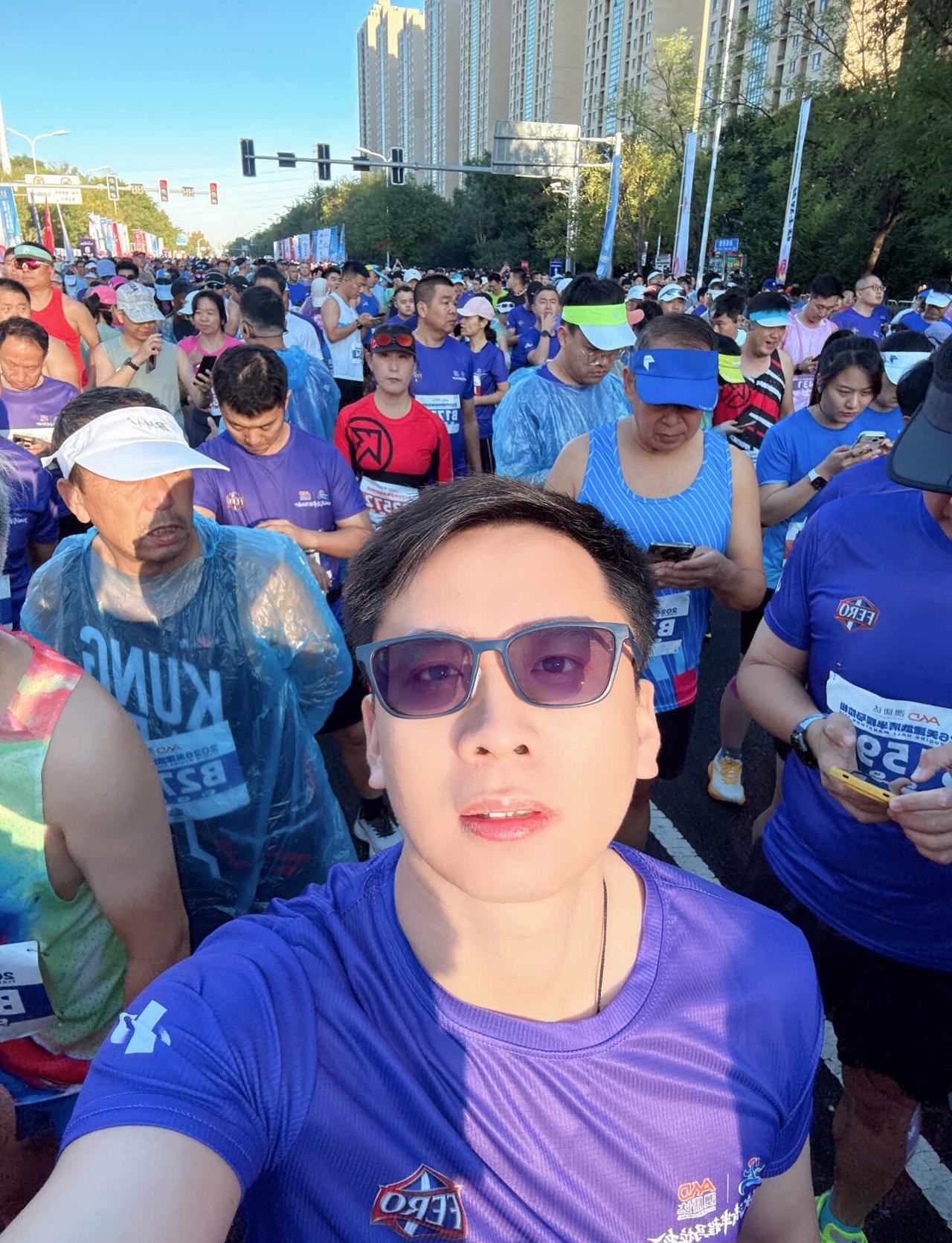 武清天津马拉松
前面起步速度快了，咬牙跟着200兔子🐰坚持下来了，下一场准备1