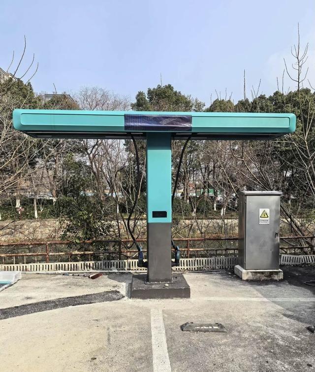 不好了，比亚迪这是“毫不留情了！”说干就干，春节过后开工第一天，全国比亚迪开始集