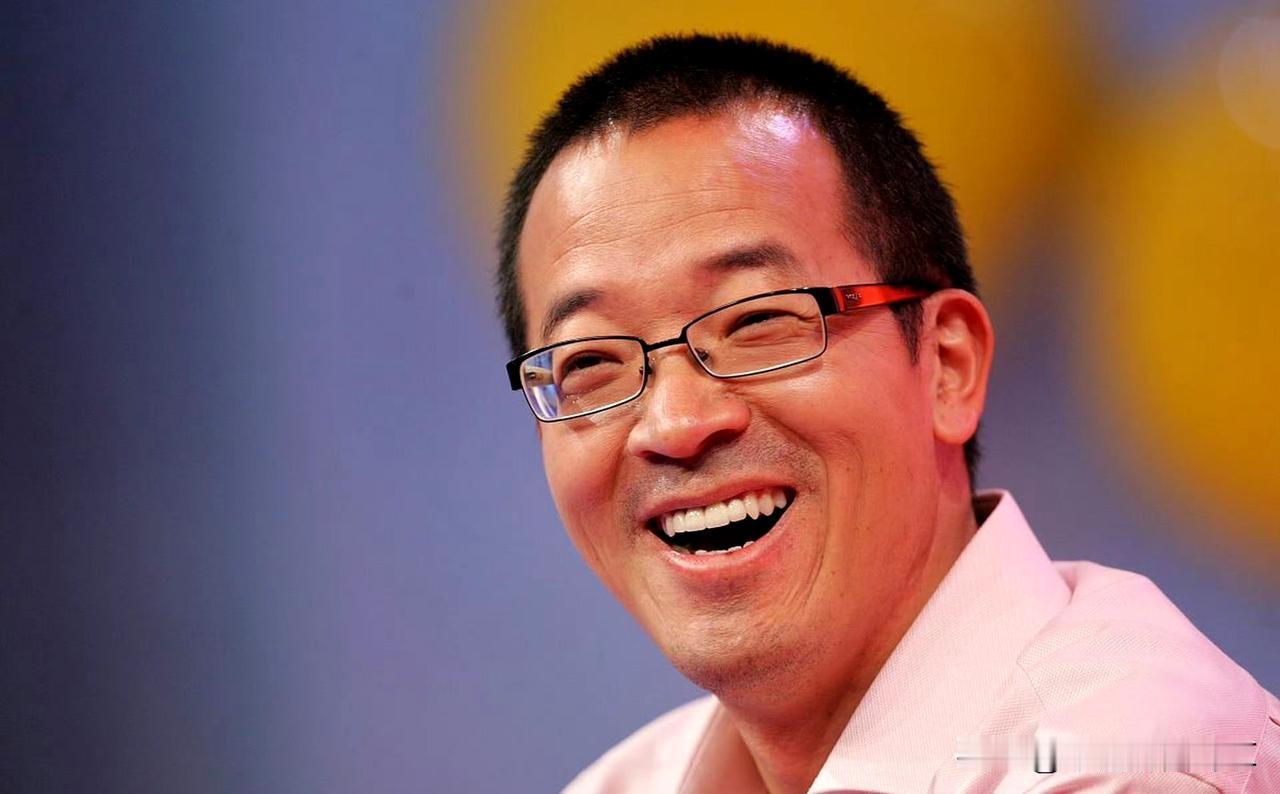 事实证明，新东方的“吐槽包容”经不起细想。
员工说每天12小时超长班、双休变单休